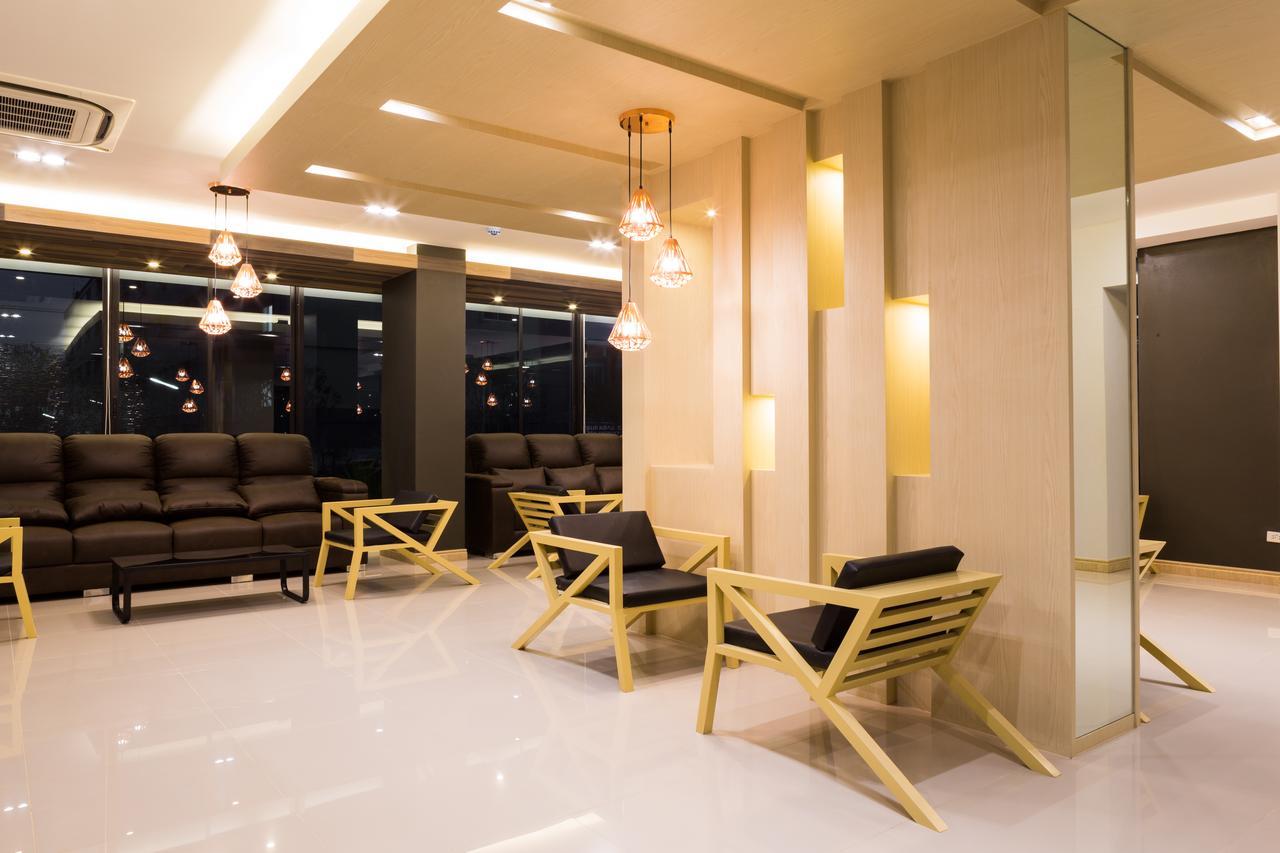 Grand Inter Hotel Samut Sakhon Extérieur photo