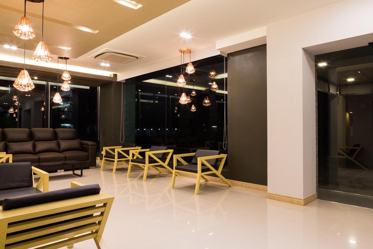 Grand Inter Hotel Samut Sakhon Extérieur photo